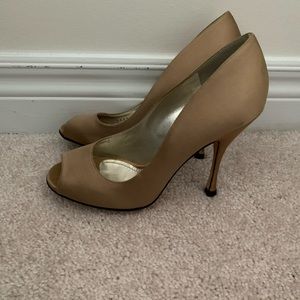 Dolce & Gabbana Satin Peep Toe Pumps